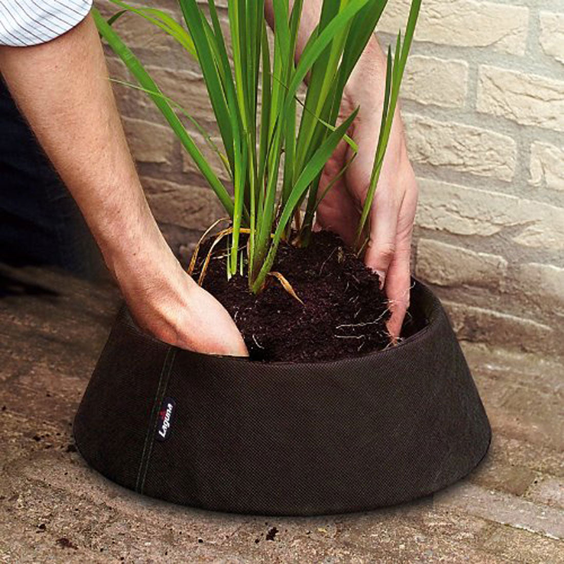 Laguna Floating Plant Basket Kit